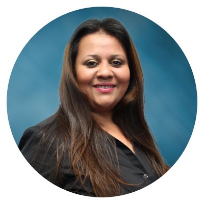 Emily, Sales Representative of Houston Direct Auto