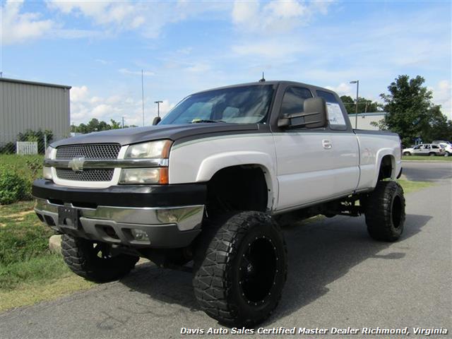 2003 Chevrolet Silverado 2500 HD LT 4X4 Lifted Quad Extended Cab Short Bed - Photo 1 - Richmond, VA 23237