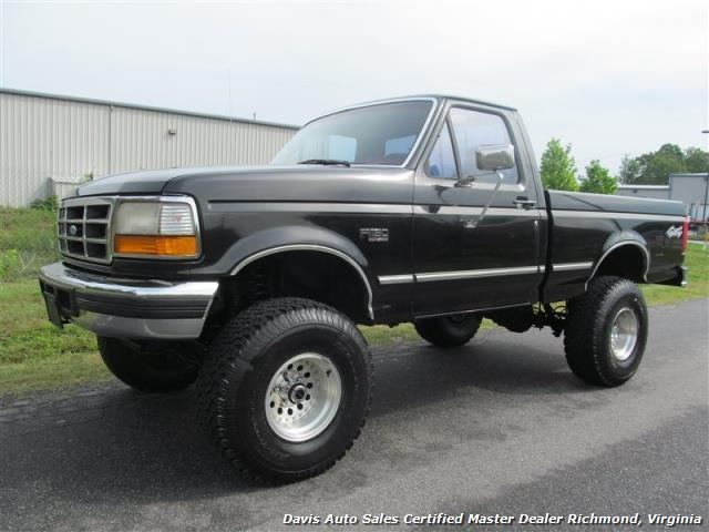 1996 Ford F 150 XLT Manual 4X4 Regular Cab Short Bed.