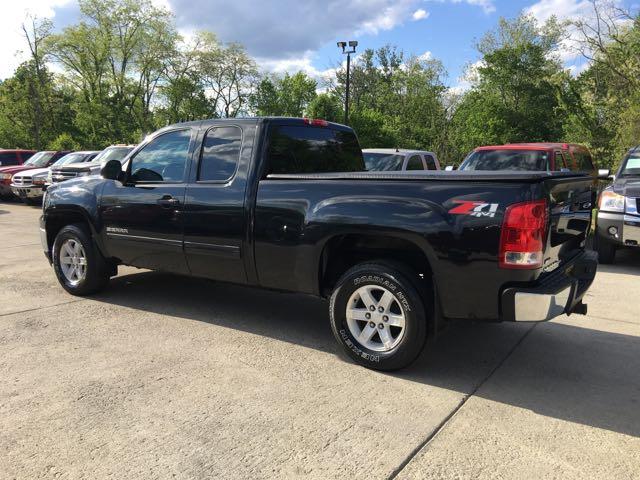 2012 GMC Sierra 1500 SLE - Photo 4 - Cincinnati, OH 45255
