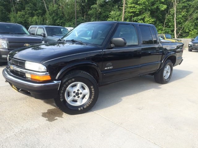 2002 Chevrolet S-10 LS - Photo 11 - Cincinnati, OH 45255