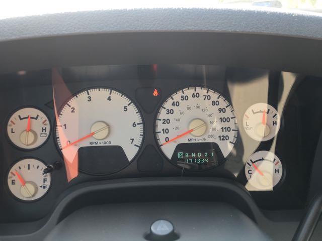2006 Dodge Ram 1500 SLT 4dr Mega Cab - Photo 15 - Cincinnati, OH 45255