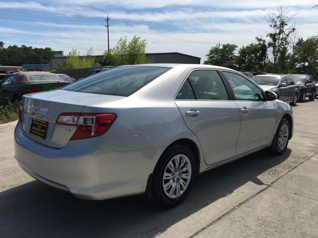2012 Toyota Camry LE - Photo 6 - Cincinnati, OH 45255