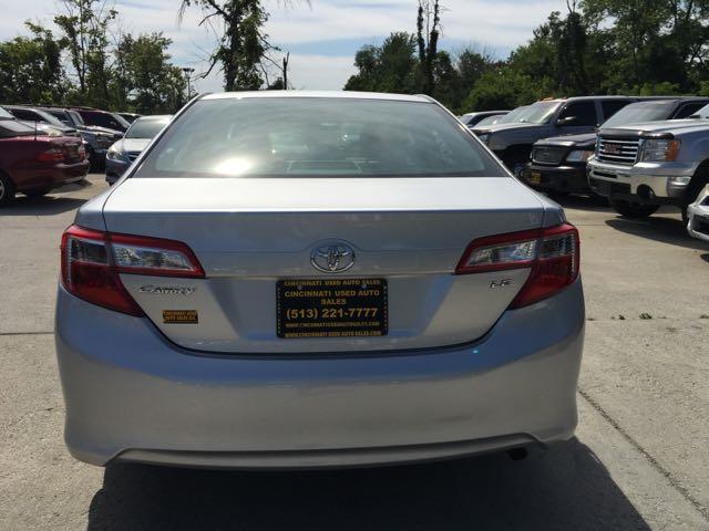 2012 Toyota Camry LE - Photo 5 - Cincinnati, OH 45255