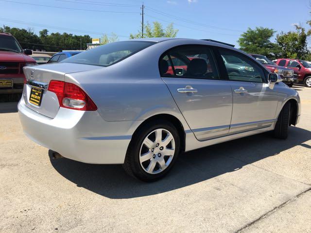 2009 Honda Civic LX - Photo 13 - Cincinnati, OH 45255