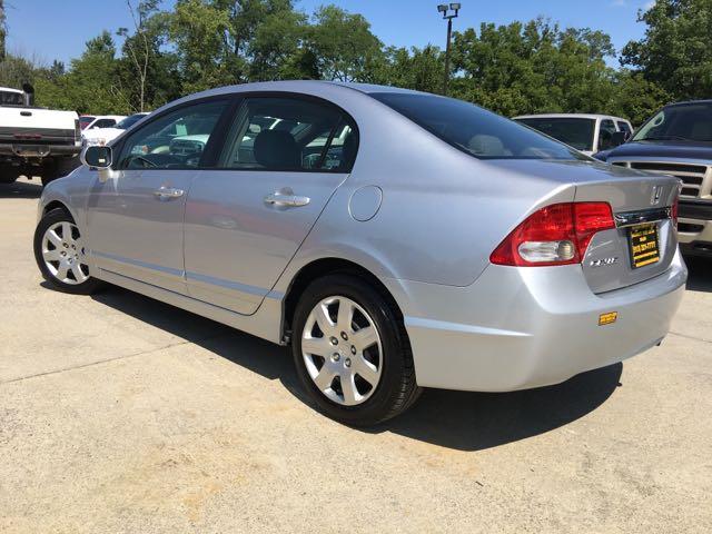 2009 Honda Civic LX - Photo 12 - Cincinnati, OH 45255