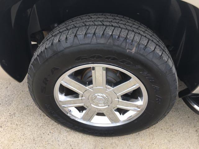 2007 Cadillac Escalade ESV - Photo 32 - Cincinnati, OH 45255