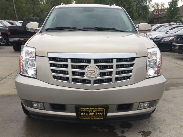 2007 Cadillac Escalade ESV - Photo 2 - Cincinnati, OH 45255