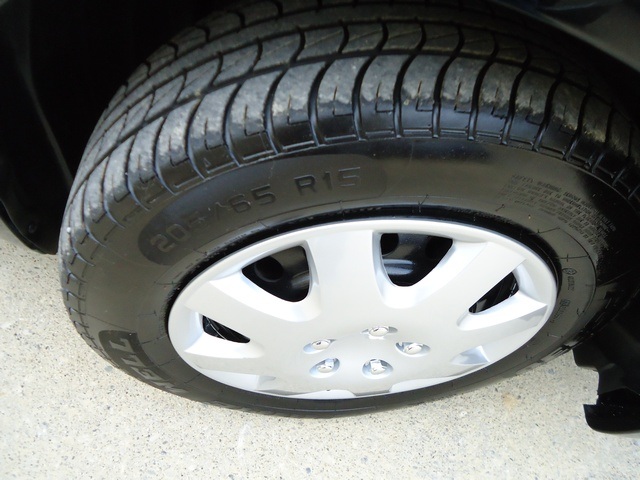 2005 toyota camry le rim size #3