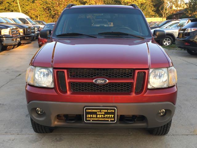 2002 Ford Explorer Sport Trac - Photo 2 - Cincinnati, OH 45255