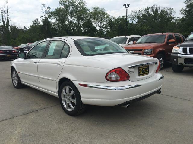 2004 Jaguar X-Type 2.5 - Photo 4 - Cincinnati, OH 45255