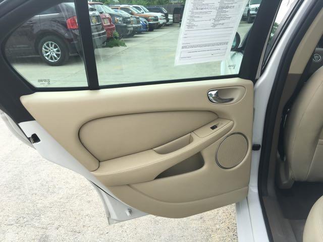 2004 Jaguar X-Type 2.5 - Photo 25 - Cincinnati, OH 45255