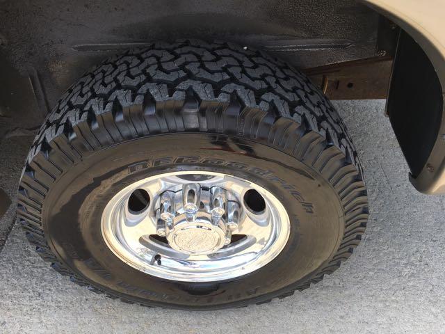 2002 Ford Excursion Limited - Photo 34 - Cincinnati, OH 45255
