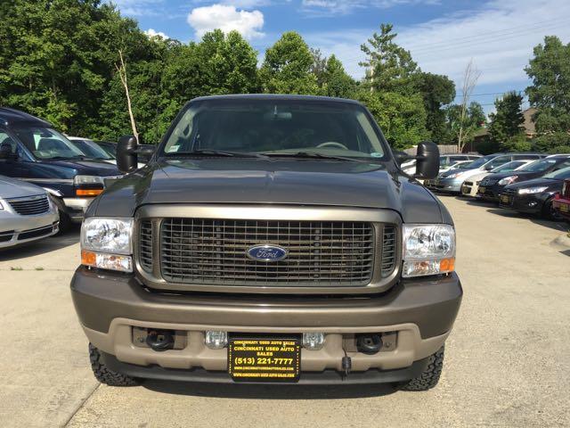 2002 Ford Excursion Limited - Photo 2 - Cincinnati, OH 45255