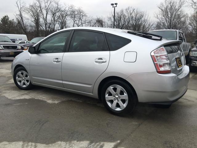 2006 toyota prius standard features #4