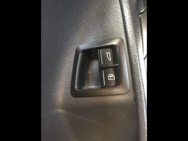 2013 Volkswagen Jetta Hybrid SEL - Photo 23 - Cincinnati, OH 45255
