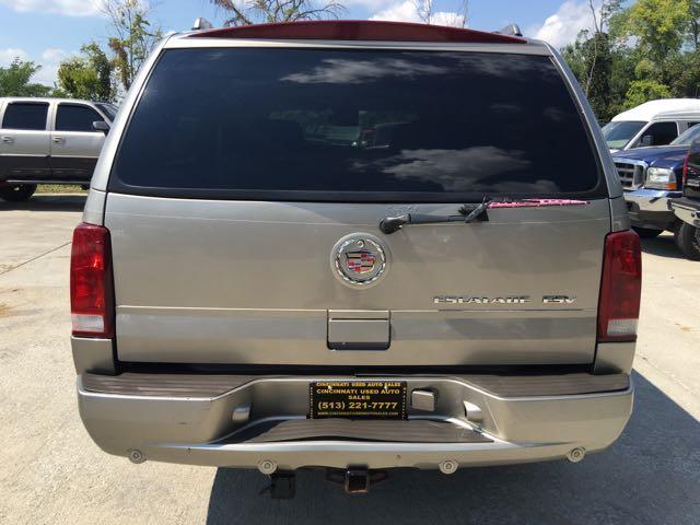 2003 Cadillac Escalade ESV - Photo 5 - Cincinnati, OH 45255