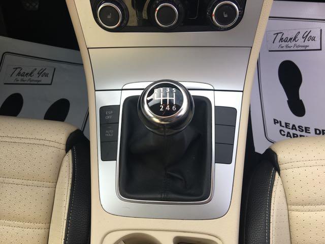 2009 Volkswagen CC Sport - Photo 16 - Cincinnati, OH 45255