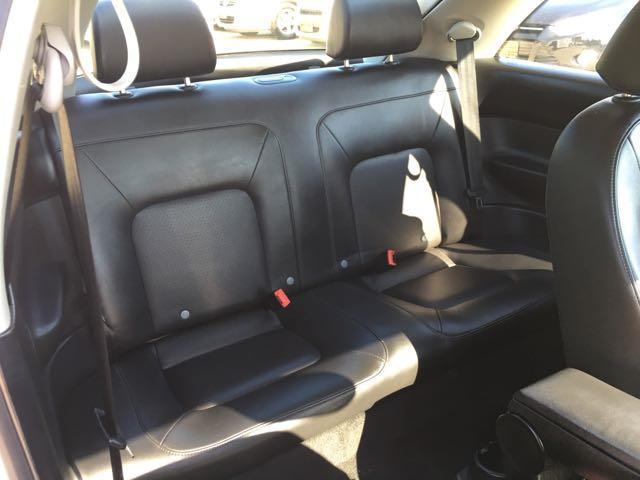 2010 Volkswagen Beetle - Photo 9 - Cincinnati, OH 45255