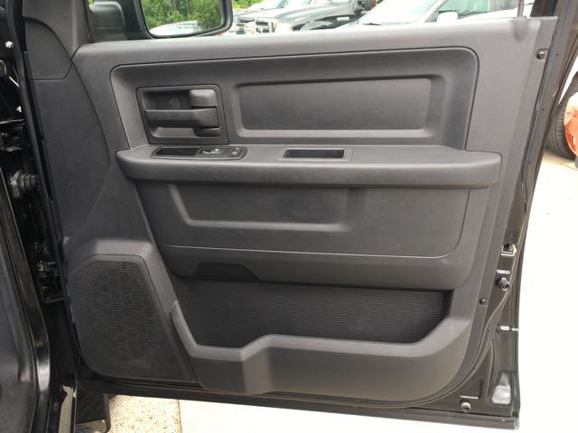 2009 Dodge Ram 1500 ST - Photo 22 - Cincinnati, OH 45255