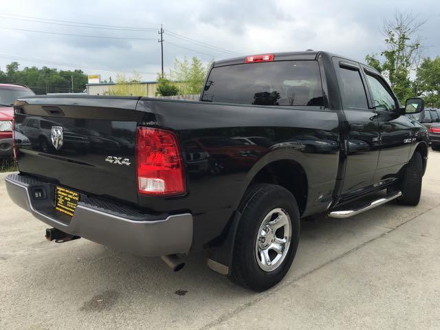 2009 Dodge Ram 1500 ST - Photo 13 - Cincinnati, OH 45255