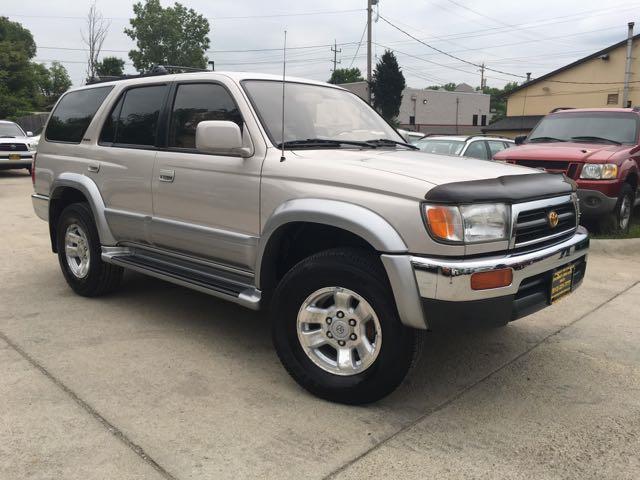 1998 Toyota 4Runner Limited 4dr Limited - Photo 9 - Cincinnati, OH 45255
