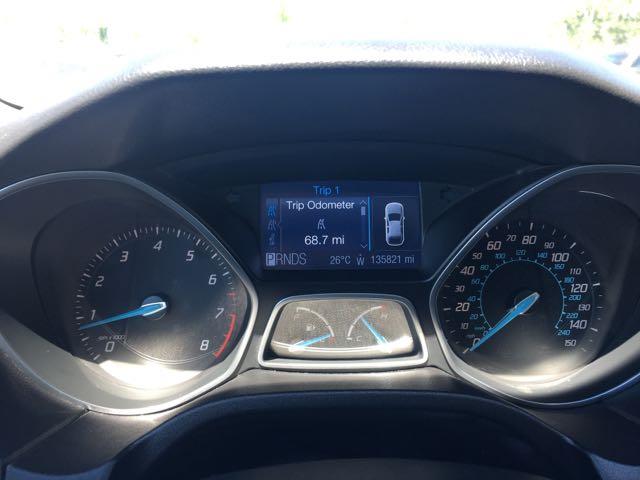 2012 Ford Focus SE - Photo 18 - Cincinnati, OH 45255
