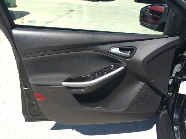 2012 Ford Focus SE - Photo 23 - Cincinnati, OH 45255