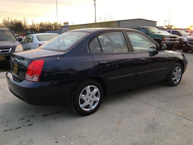 2004 Hyundai Elantra GLS - Photo 6 - Cincinnati, OH 45255
