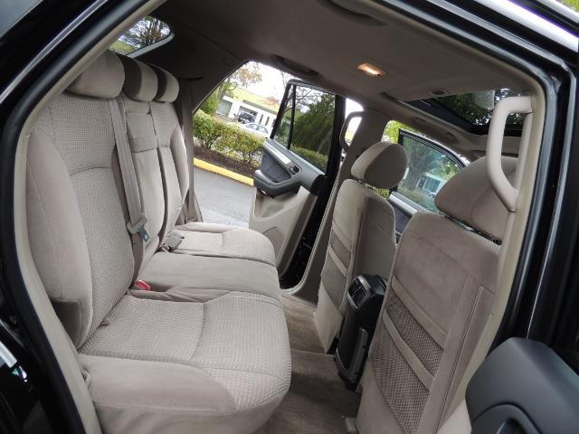 2003 Toyota 4Runner SR5 V6 / 4X4 / DIFF LOCK / LIFTED - Photo 17 - Portland, OR 97217