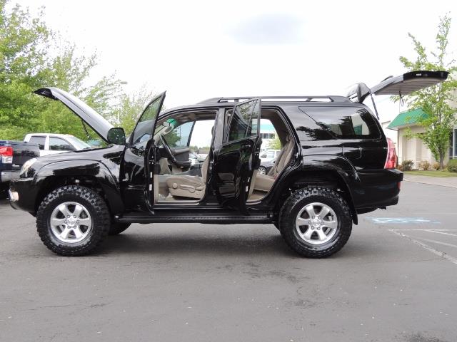 2003 Toyota 4Runner SR5 V6 / 4X4 / DIFF LOCK / LIFTED - Photo 21 - Portland, OR 97217