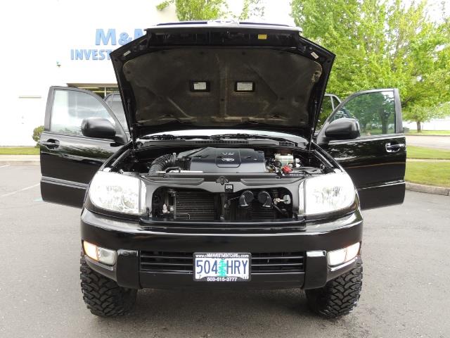 2003 Toyota 4Runner SR5 V6 / 4X4 / DIFF LOCK / LIFTED - Photo 39 - Portland, OR 97217