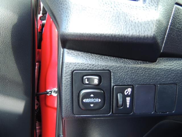 2016 Toyota Corolla S Plus / Back up camera / Sunroof / Spoiler - Photo 40 - Portland, OR 97217