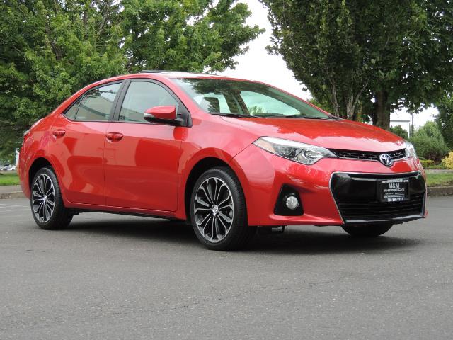 2016 Toyota Corolla S Plus / Back up camera / Sunroof / Spoiler - Photo 2 - Portland, OR 97217