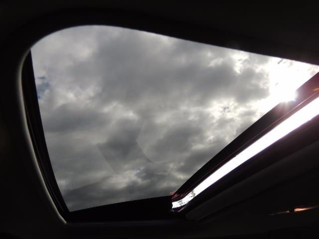 2016 Toyota Corolla S Plus / Back up camera / Sunroof / Spoiler - Photo 22 - Portland, OR 97217