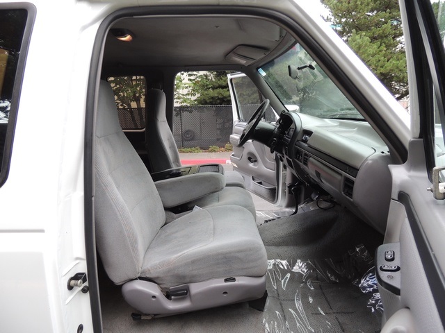 1996 Ford F-250 XLT/4X4/ 7.3L Turbo Diesel / Long Bed / Runs Excel - Photo 22 - Portland, OR 97217
