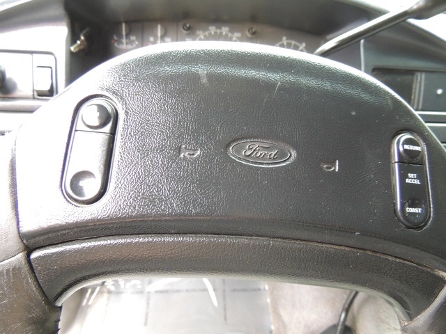 1996 Ford F-250 XLT/4X4/ 7.3L Turbo Diesel / Long Bed / Runs Excel - Photo 27 - Portland, OR 97217