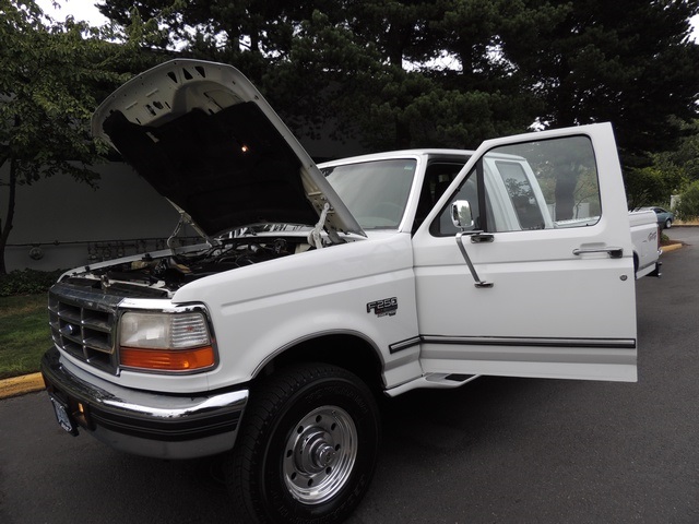 1996 Ford F-250 XLT/4X4/ 7.3L Turbo Diesel / Long Bed / Runs Excel - Photo 11 - Portland, OR 97217