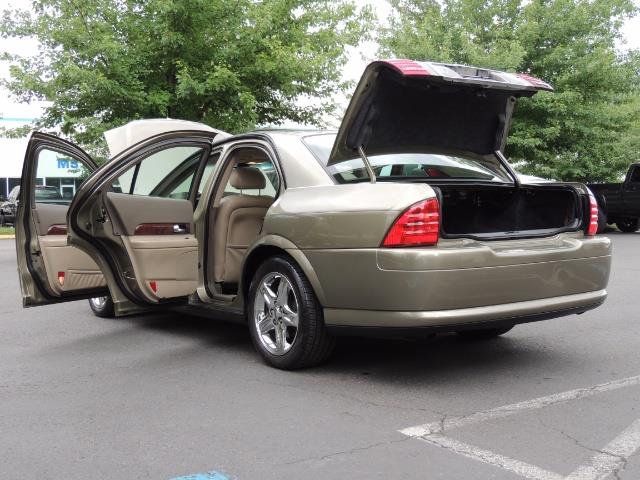 2002 Lincoln LS Luxury Sedan / Leather/ Heated Seats / Low Miles - Photo 27 - Portland, OR 97217