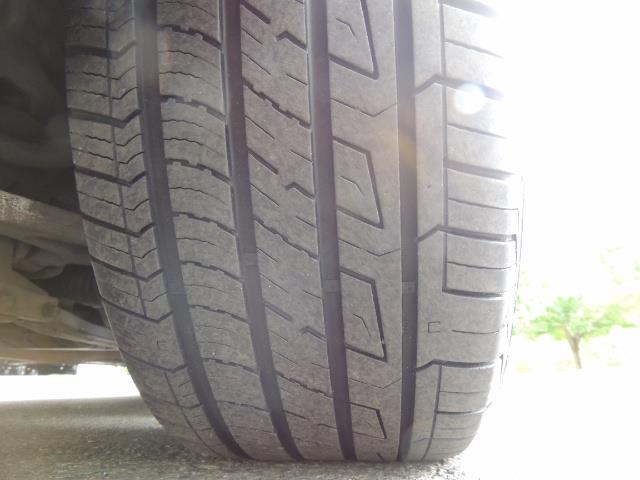 2002 Lincoln LS Luxury Sedan / Leather/ Heated Seats / Low Miles - Photo 24 - Portland, OR 97217