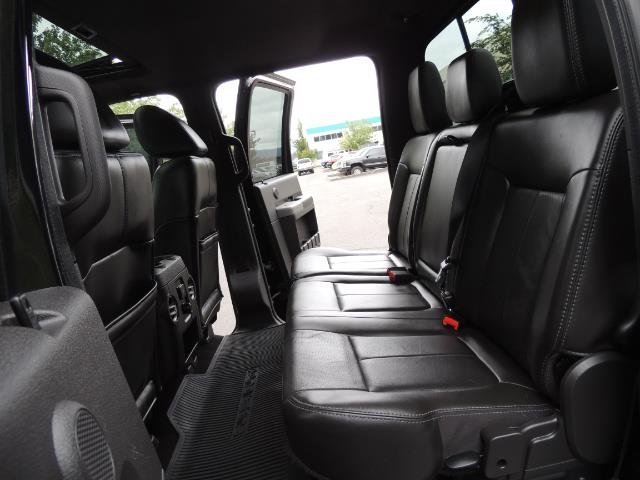 2011 Ford F-350 Super Duty Lariat / 4x4 / 6.7L DIESEL / LOADED - Photo 15 - Portland, OR 97217