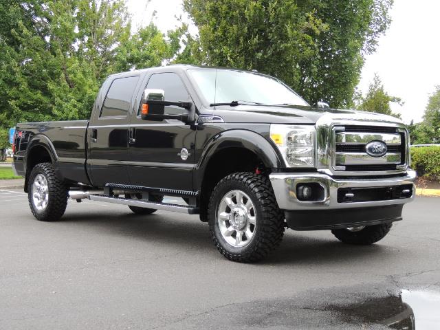 2011 Ford F-350 Super Duty Lariat / 4x4 / 6.7L DIESEL / LOADED - Photo 2 - Portland, OR 97217