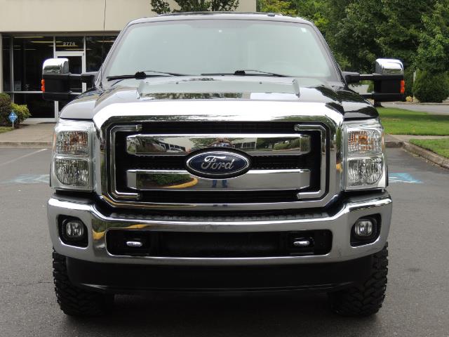 2011 Ford F-350 Super Duty Lariat / 4x4 / 6.7L DIESEL / LOADED - Photo 5 - Portland, OR 97217