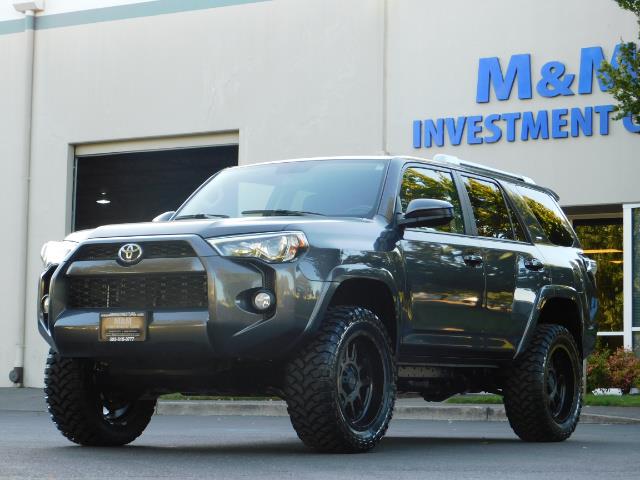 2016 Toyota 4Runner SR5 / 4WD / Sport Utility / LIFTED LIFTED - Photo 46 - Portland, OR 97217