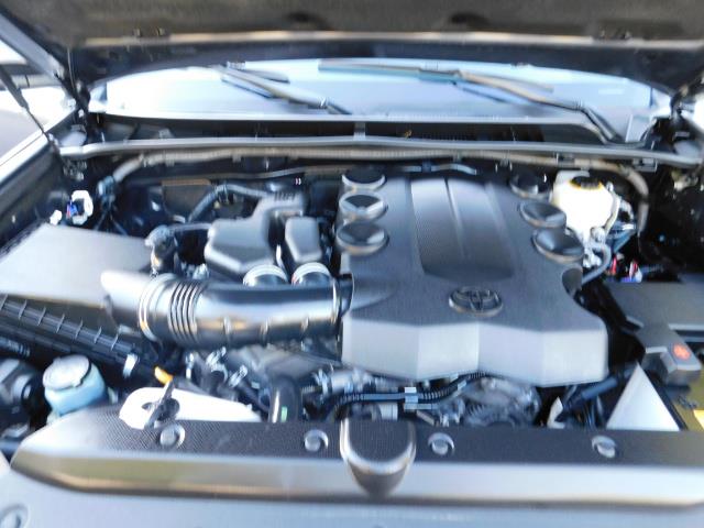 2016 Toyota 4Runner SR5 / 4WD / Sport Utility / LIFTED LIFTED - Photo 33 - Portland, OR 97217