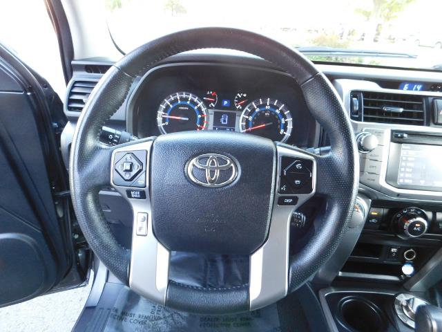 2016 Toyota 4Runner SR5 / 4WD / Sport Utility / LIFTED LIFTED - Photo 39 - Portland, OR 97217