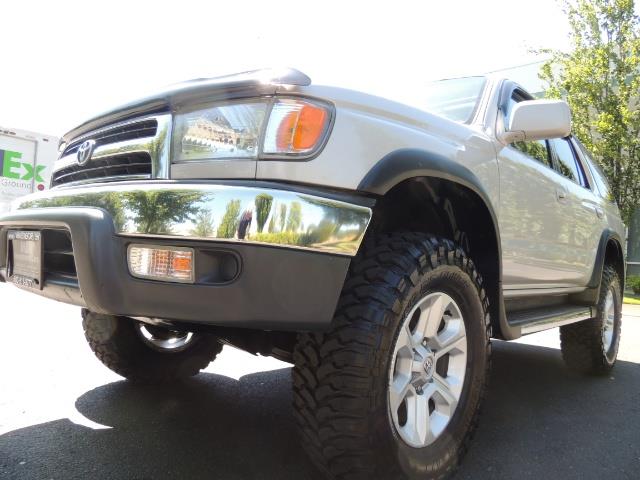 1999 Toyota 4Runner SR5 4WD V6 3.4L / LEATHER / NEW TIRES / LIFTED - Photo 9 - Portland, OR 97217