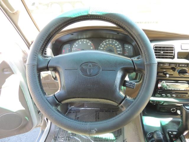 1999 Toyota 4Runner SR5 4WD V6 3.4L / LEATHER / NEW TIRES / LIFTED - Photo 32 - Portland, OR 97217