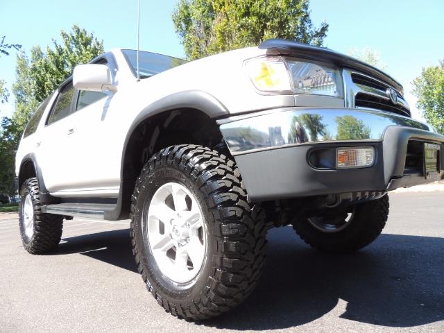 1999 Toyota 4Runner SR5 4WD V6 3.4L / LEATHER / NEW TIRES / LIFTED - Photo 10 - Portland, OR 97217