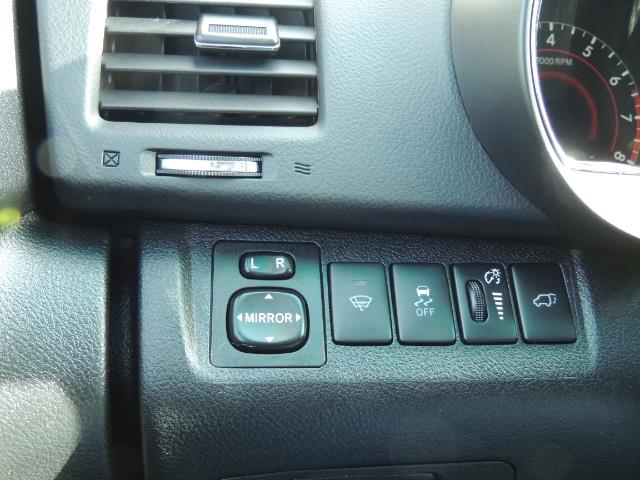 2012 Toyota Highlander Limited All Wheel Drive Navigation Camera Loaded - Photo 40 - Portland, OR 97217